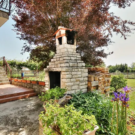 Paradinovic House With 3* Zambratija (Istria)