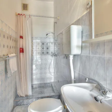 Affittacamere Paradinovic House With 3*